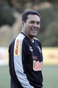 luxemburgo sorrindo 199x300 - Chegou a hora ou passou da hora?