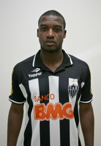 ale oficial 209x300 - Paranaenses - Advers&aacute;rios e fregueses