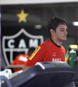 LIMA BRUNO MARTINS 270x300 - Ei, Corinthians, vim lhe cobrar