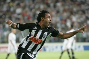 werley gol 300x200 - Hoje
