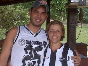 Galo2 300x225 - Galo em Fam&iacute;lia - Atl&eacute;tico pela primeira vez