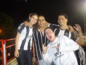 camisadoze1 300x225 - Galo em Fam&iacute;lia - Atl&eacute;tico pela primeira vez