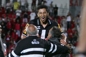 renan gol x fla 300x200 - Sonhos reais