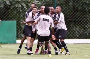 time comemora 300x199 - N&uacute;meros na Mira - Top 10