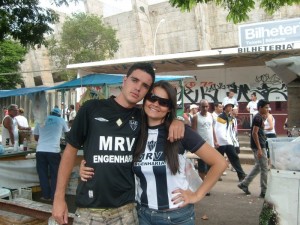 2 300x225 - Galo em Fam&iacute;lia - Relatos
