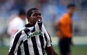 jobs morde 300x192 - Banca da Bola - J&oacute;bson
