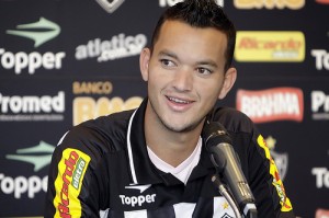 rever entrevista 300x199 - Retrospectiva 2010 - Julho