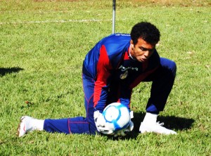 giovanni defende 300x222 - Banca da Bola - Giovanni