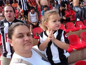 DSC00204 300x225 - Galo em fam&iacute;lia &ndash; Onde est&aacute; meu &iacute;dolo? (&Eacute;der Aleixo)