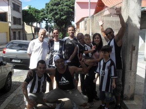 benicius 300x224 - Galo em Fam&iacute;lia - Tardelli e Renan visitam Arthur