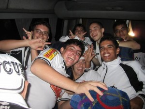 van doida 300x225 - Galo em Fam&iacute;lia - Tino Marcos na Cidade do Galo