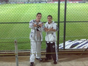 207495 167160496671988 100001341176308 325728 6090476 n 300x225 - Galo em Fam&iacute;lia - Ubaldo Miranda