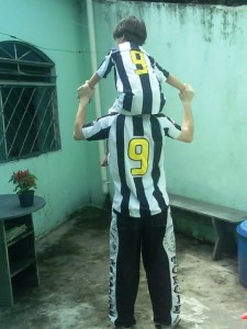 DSC02217 225x300 - Galo em Fam&iacute;lia - Onde est&aacute; meu &iacute;dolo (Everton)
