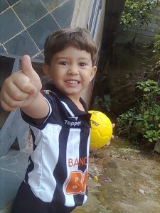 Imagem0539 225x300 - Galo em Fam&iacute;lia - Ubaldo Miranda