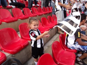 DSC00200 300x225 - Galo em Fam&iacute;lia - Que d&oacute;