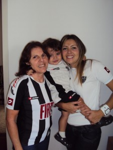 DSC00786 225x300 - Galo em Fam&iacute;lia - Galo Doido visita hospital da Baleia