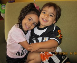 IMG 0574 300x246 - Galo em Fam&iacute;lia - Galo Doido visita hospital da Baleia
