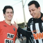 OgAAAHVTxRvg7ZPW2eMlqiLpg4ns6QWjukXfDN2RGu4C6QMUEyqyvoGS Uy6jV0xEqM8q2U16DOEZuUJt4BsnrSrGRAAm1T1UKrnFcEzSJco1UnSIYuGKqQ20SSH 150x150 - Atl&eacute;tico x Paranaenses - Eu na arquibancada