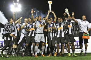 6528488531 a954cfc142 300x198 - Uma noite especial
