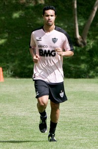 dudu treino 199x300 - Retrospectiva 2011 - Abril