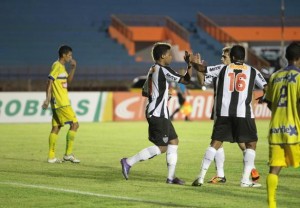 20120315003618406382o 300x208 - Ficha do jogo &ndash; Cene 1x3 Atl&eacute;tico