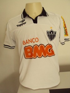 185541 1677823284529 1805931162 1157649 3607052 n 225x300 - Resultado da enquete - A camisa ideal