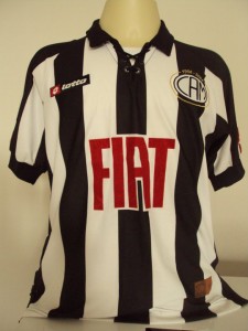 229637 1677817364381 1805931162 1157630 5097399 n 225x300 - Resultado da enquete - A camisa ideal