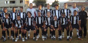 Bernard em 2007 300x147 - Futebol de Terno - Primeiro contrato profissional, sua prorroga&ccedil;&atilde;o e a "bolsa aprendizagem"