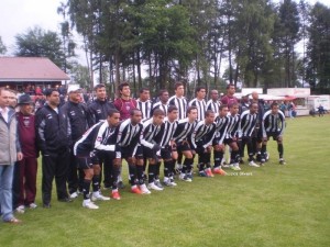 base time 300x225 - Futebol de Terno - Primeiro contrato profissional, sua prorroga&ccedil;&atilde;o e a "bolsa aprendizagem"