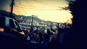 206307 400202430035458 1894964612 n 300x168 - #N&atilde;oPosso. Tem Jogo do Galo!