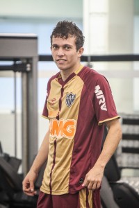 bernard academia bruno cantini 200x300 - Retrospectiva 2012 - Julho