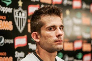 victor apresentado bruno cantini 300x200 - N&uacute;meros na Mira - Fim de ano