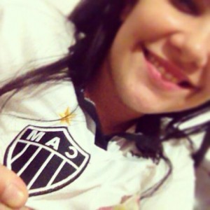 5714 588107464550776 1633311764 n 300x300 - Nanda Vieira cantando o hino do Galo