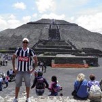 Guilherme Leite M&eacute;xico Pir&acirc;mide de Teotihuacan. 150x150 - MUNDO ALVINEGRO (PARTE 2)