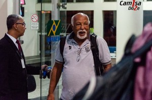 13010756 985864731492985 6907020588522830871 n 300x199 - Fotos - Desembarque do Atl&eacute;tico ap&oacute;s o empate com a URT