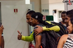 13015469 985864504826341 1188059407236115453 n 300x199 - Fotos - Desembarque do Atl&eacute;tico ap&oacute;s o empate com a URT