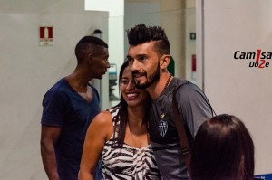 13015552 985864294826362 4388288681663167970 n 300x199 - Fotos - Desembarque do Atl&eacute;tico ap&oacute;s o empate com a URT