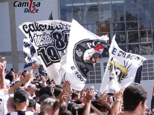 13495120 1027038490708942 5818466210713597754 n 300x225 - Eu na arquibancada - Am&eacute;rica 0x1 Atl&eacute;tico (parte 1)