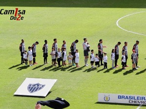 13533210 1027035247375933 4743243184977809219 n 300x225 - Eu na arquibancada - Am&eacute;rica 0x1 Atl&eacute;tico (parte 1)