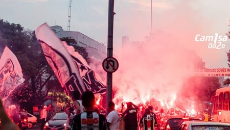 14344122 1084623604950430 700070792198102557 n 450x255 - Torcida recebe o time no Horto - Atl&eacute;tico 1x0 Sport