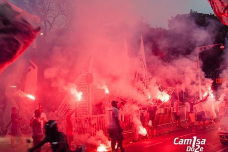 14344780 1084624211617036 4026856973598870370 n 450x299 - Torcida recebe o time no Horto - Atl&eacute;tico 1x0 Sport