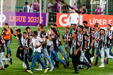 14432988 1093157877430336 5003834838358510501 n1 450x299 - Eu na arquibancada - Atl&eacute;tico 3x1 Internacional