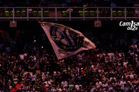 14448960 1093100644102726 8282217897896123753 n 450x299 - Eu na arquibancada - Atl&eacute;tico 3x1 Internacional