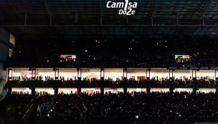 14469617 1093100740769383 3456437892018378469 n 450x256 - Eu na arquibancada - Atl&eacute;tico 3x1 Internacional