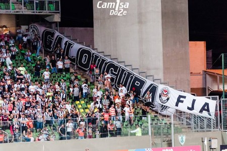 14484737 1093157264097064 1659810340017472594 n 450x299 - Eu na arquibancada - Atl&eacute;tico 3x1 Internacional