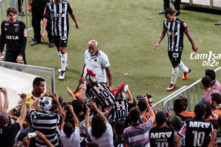 14705867 1107489852663805 3990919571357190623 n 450x299 - Eu na arquibancada - Atl&eacute;tico 3x0 Am&eacute;rica (parte 1)