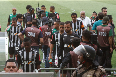 MG 8371 450x300 - Eu na arquibancada - Atl&eacute;tico 2x2 Flamengo (parte 1)