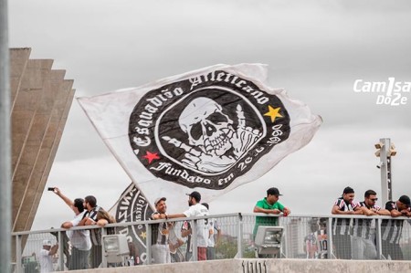 14721725 1123406304405493 3518791777812436279 n 450x299 - Eu na arquibancada - Atl&eacute;tico 2x2 Flamengo (parte 2)