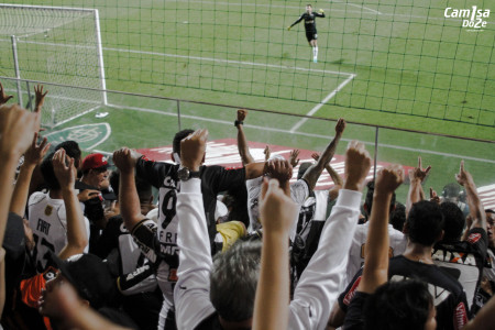 MG 87841 450x300 - Eu na arquibancada - Atl&eacute;tico 2x2 Internacional