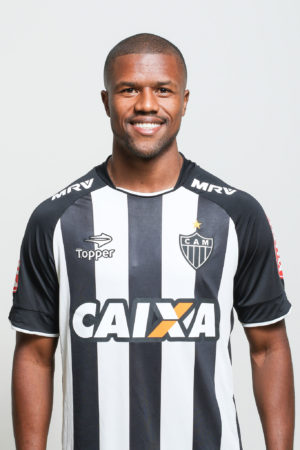 31392984294 fe8bd7fb42 k 300x450 - Lista de relacionados para o cl&aacute;ssico contra o Am&eacute;rica